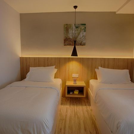 The Marion Hotel Johor Bahru Extérieur photo